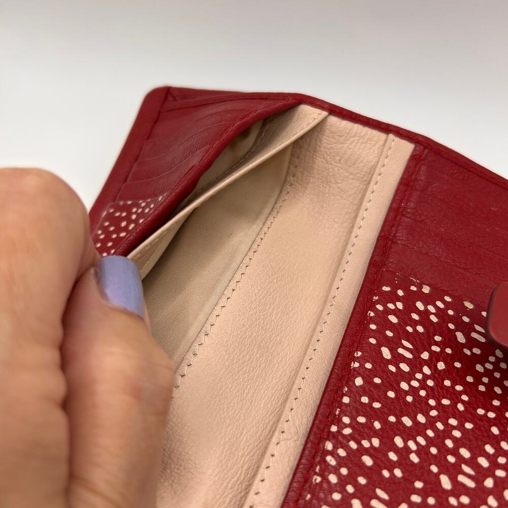 Radley London Red Leather Billfold Wallet 2 Zipper Pockets Very Nice Scottie - Picture 6 of 14